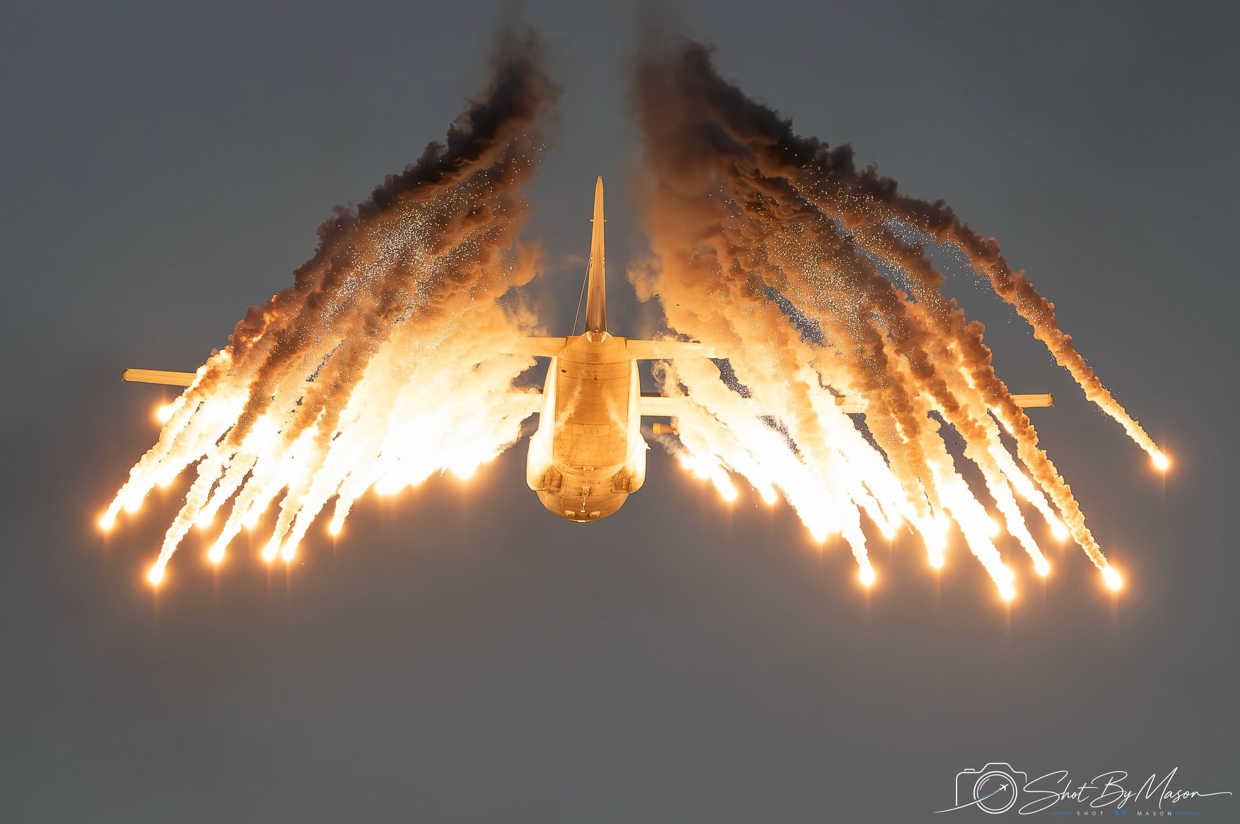 Angel Wings Flare Display: photograph by Mason Stretch
